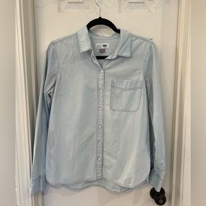 Old Navy Classic - Light Wash Chambray